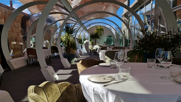 Imagen de Terraza / Patio y Hoteles y Restaurantes 