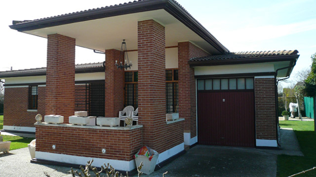 picture of Single-Family Homes and Passive House / Eco-friendly 