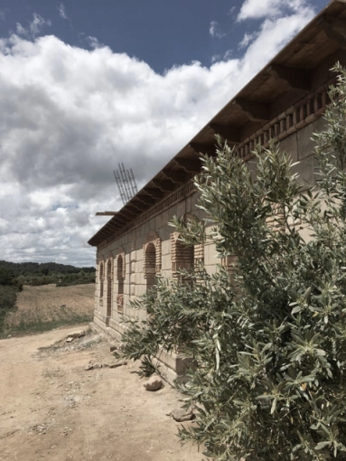 Farmhouse, Traditional