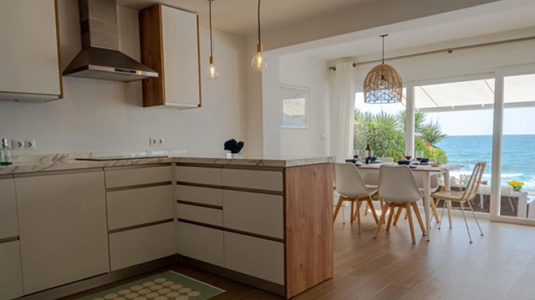 Viviendas unifamiliares, Villa / Casa de verano, Obra nueva, Diseño de interiores, Pisos, Reforma, Rústico