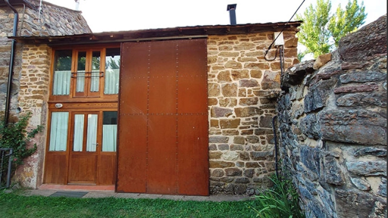 New Build, rustic