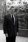 alt=